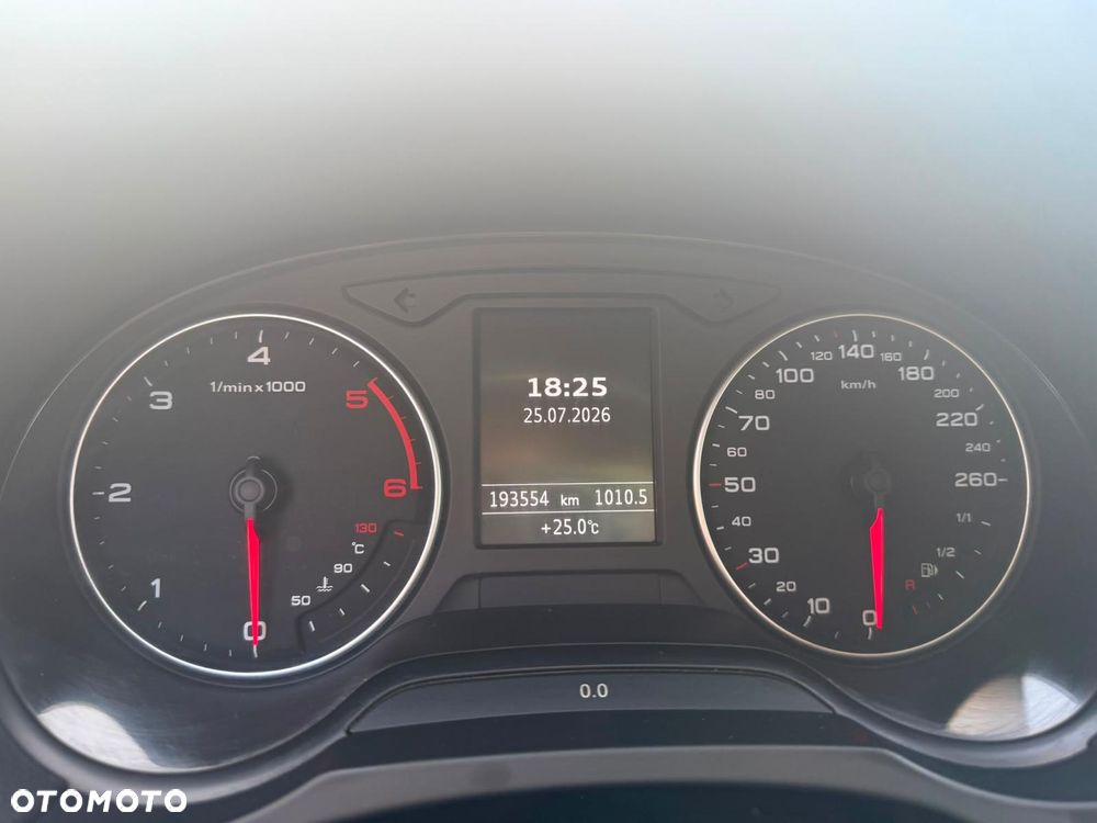 Audi A3 Sportback 1.6 TDI Ambiente - 8