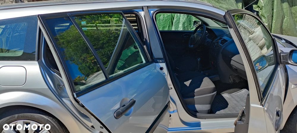 Renault Megane 1.5 dCi Confort Authentique - 8