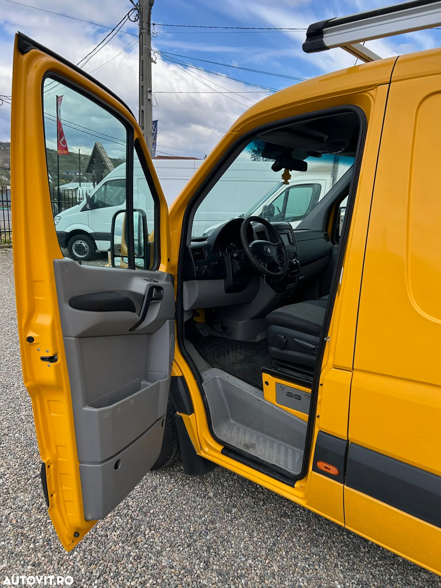 Volkswagen Crafter - 8