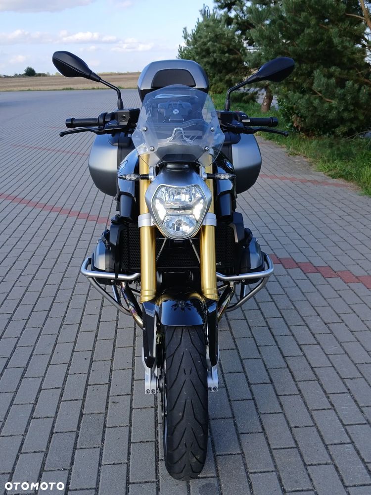 BMW R - 18