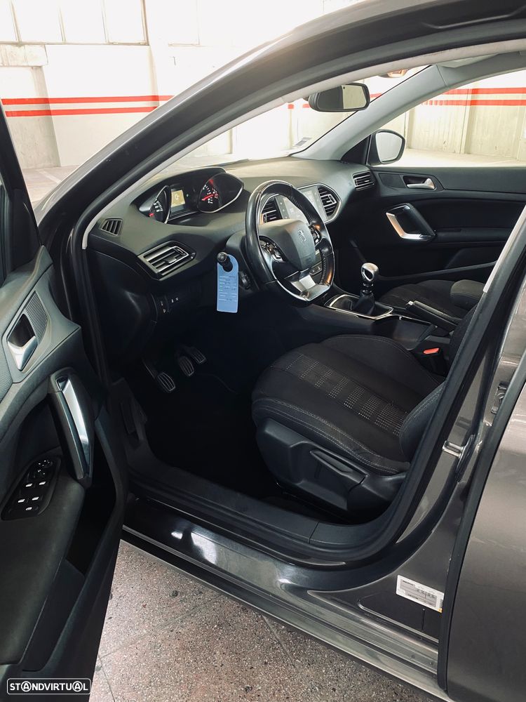 Peugeot 308 SW e-HDi 115 Stop & Start Active - 12
