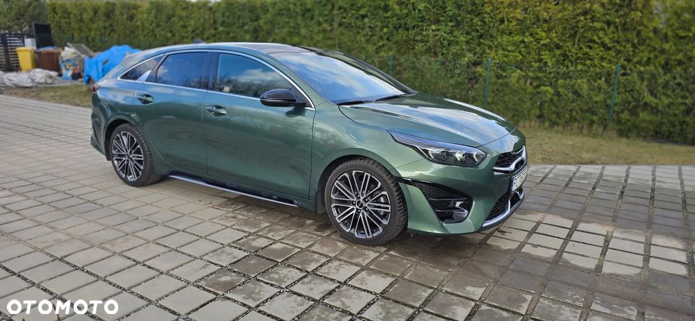 Kia ProCeed - 2