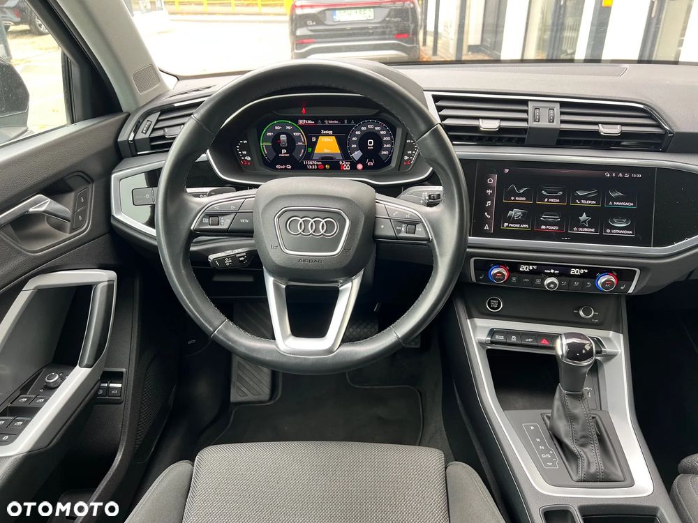 Audi Q3 45 TFSIe S tronic - 10