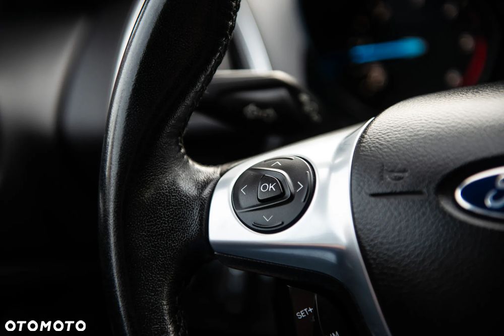 Ford Kuga 2.0 TDCi Titanium MPS6 - 33