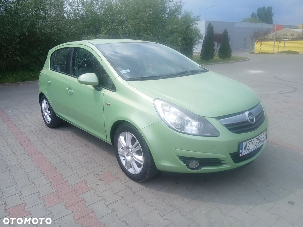 Opel Corsa 1.4 16V Innovation 110 Jahre - 1