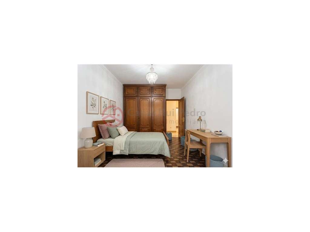 Apartamento T3 na Cova Piedade - Grande imagem: 5/33