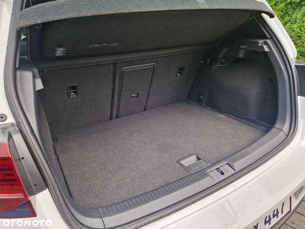 Volkswagen Golf GTD 2.0 TDI SCR DSG - 38