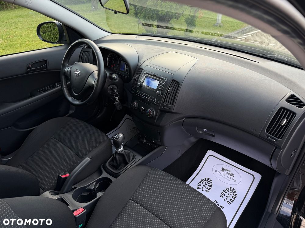 Hyundai i30 i30cw 1.4 UEFA EURO 2012 Edition - 7