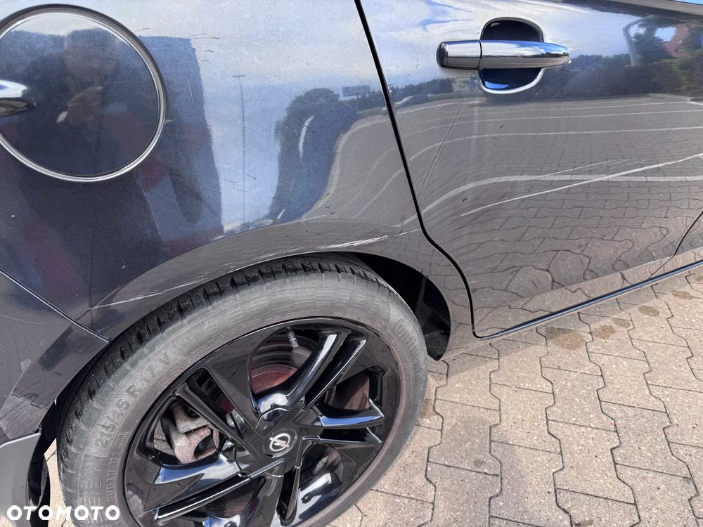 Opel Corsa 1.4 T Cosmo S&S - 21