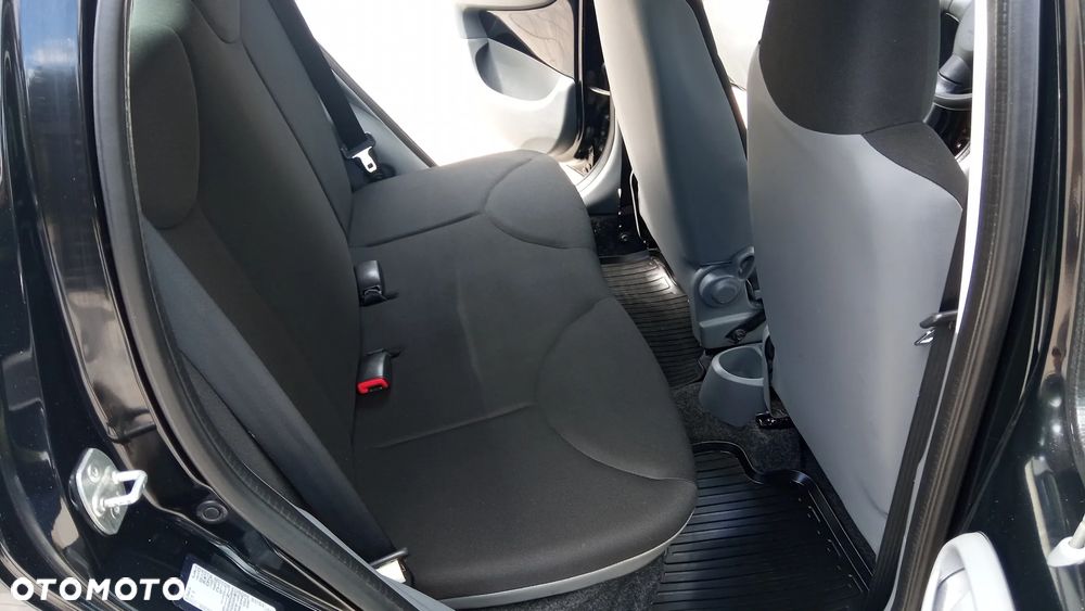 Toyota Aygo - 18