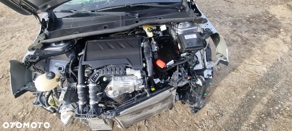 Opel Corsa Hybrid GS - 9