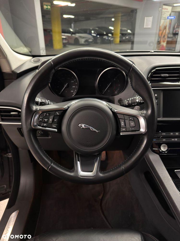 Jaguar F-Pace 2.0 i4D AWD Prestige - 7