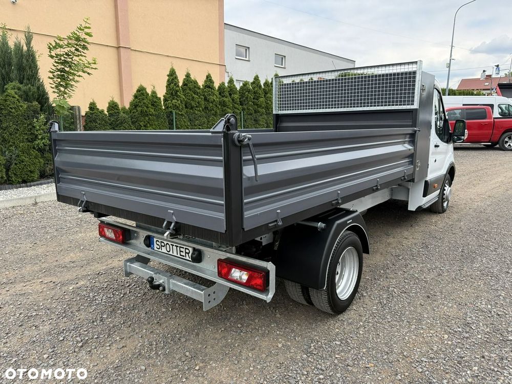 Ford Transit - 18