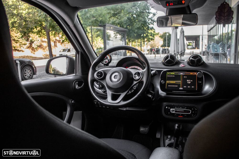 Smart ForFour EQ passion - 30