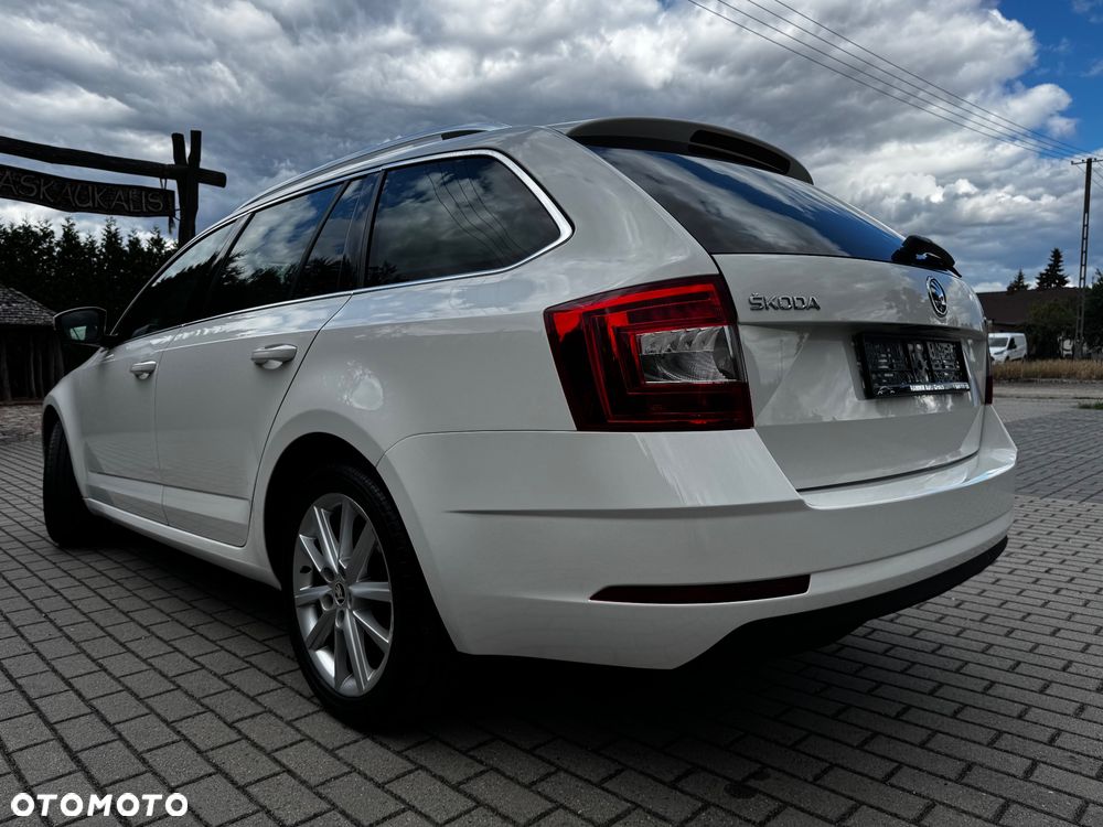 Skoda Octavia 2.0 TDI DSG Style - 10