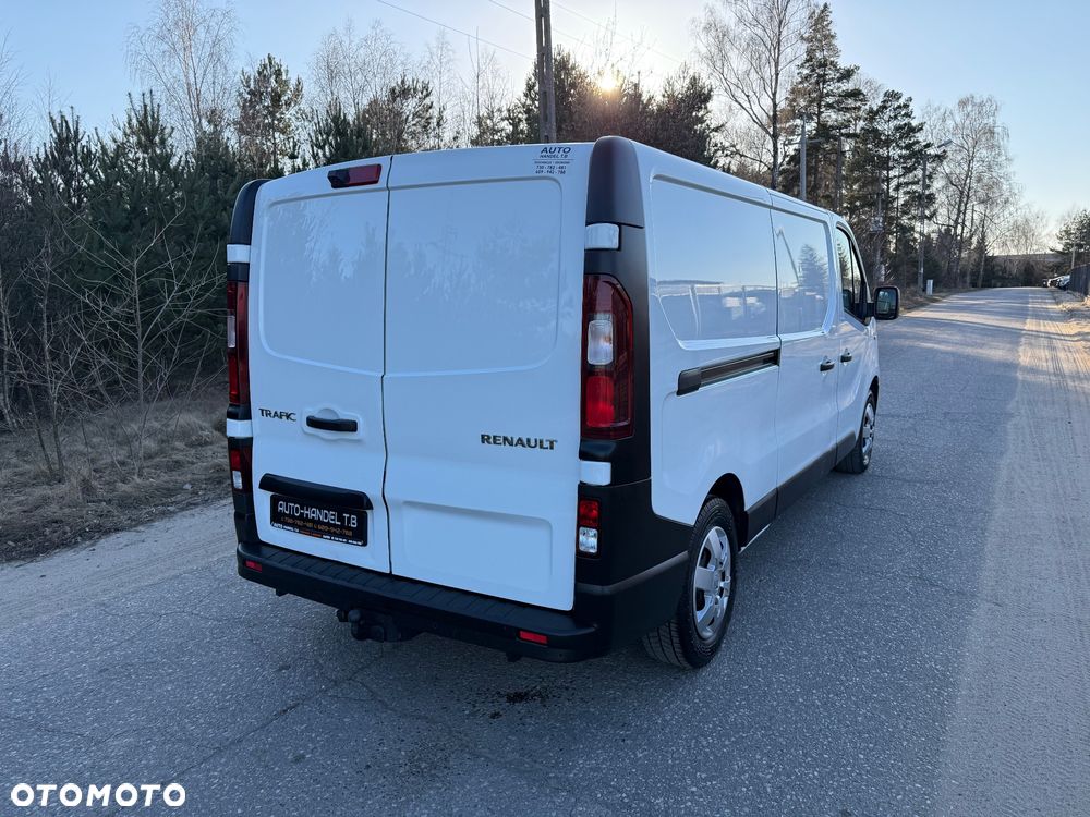 Renault Trafic - 11