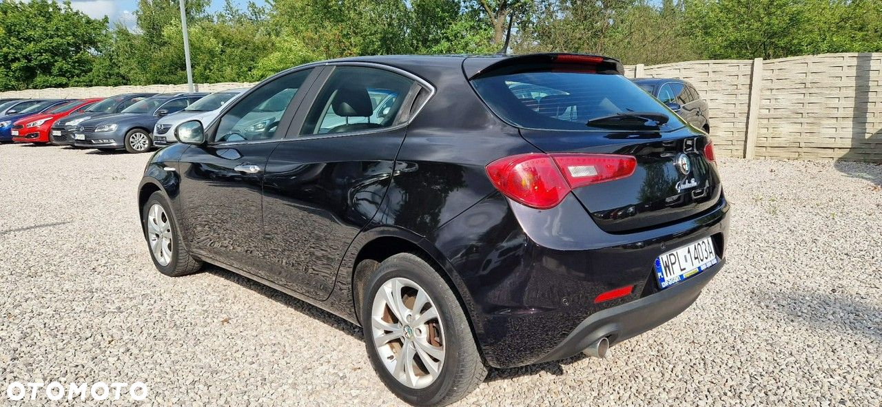 Alfa Romeo Giulietta - 8