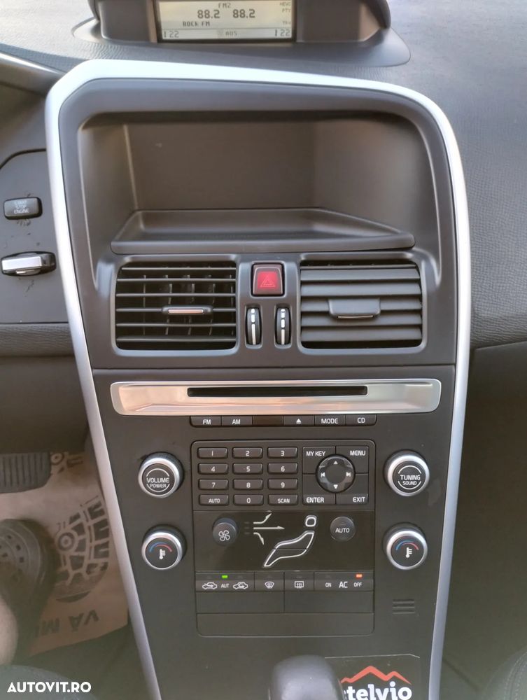 Volvo XC 60 2.4D AWD Aut. - 13