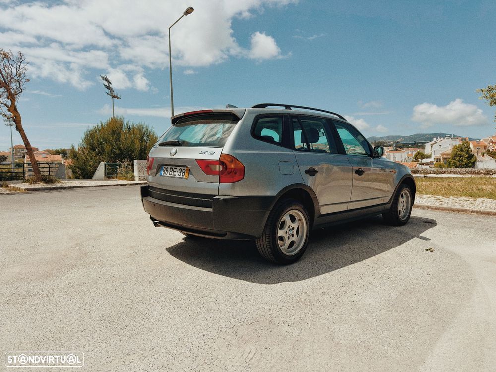 BMW X3 2.0 d SE - 4
