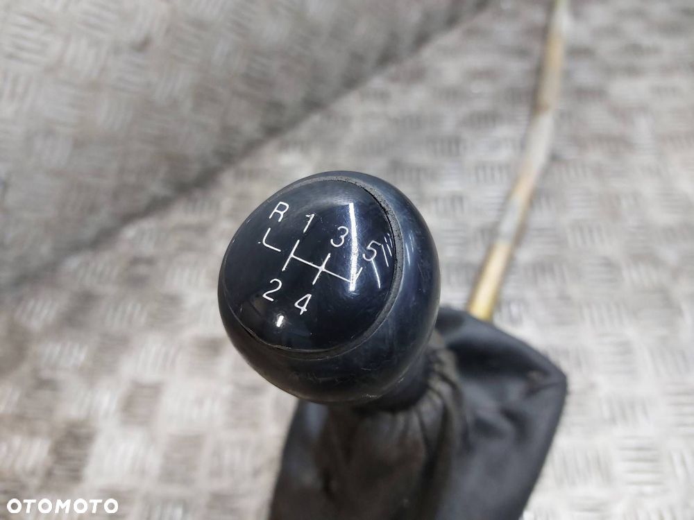 LEWAREK ZMIANY BIEGÓW + DRĄŻEK DAEWOO NUBIRA II J200 1.8 16V 96549427 - 2