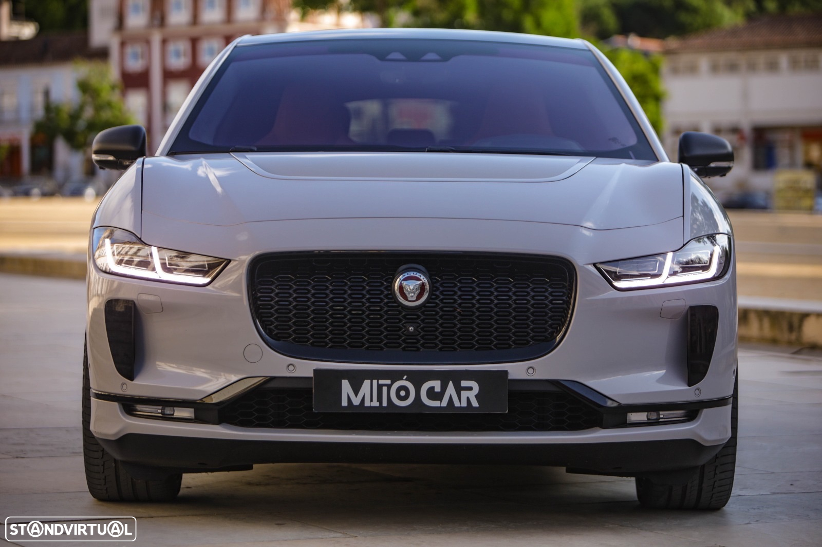 Jaguar I-Pace EV400 AWD R-DYNAMIC HSE - 38