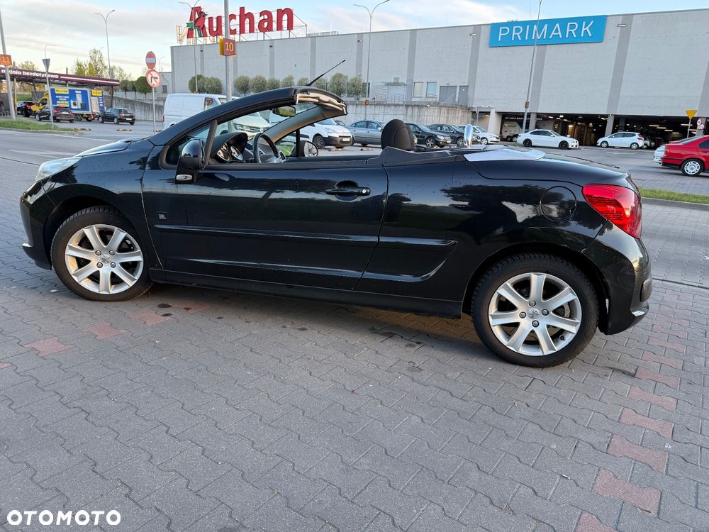 Peugeot 207 CC 1.6 Intense - 13