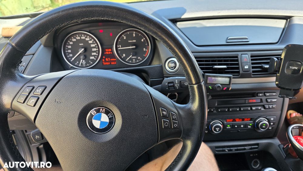 BMW X1 sDrive18d - 8