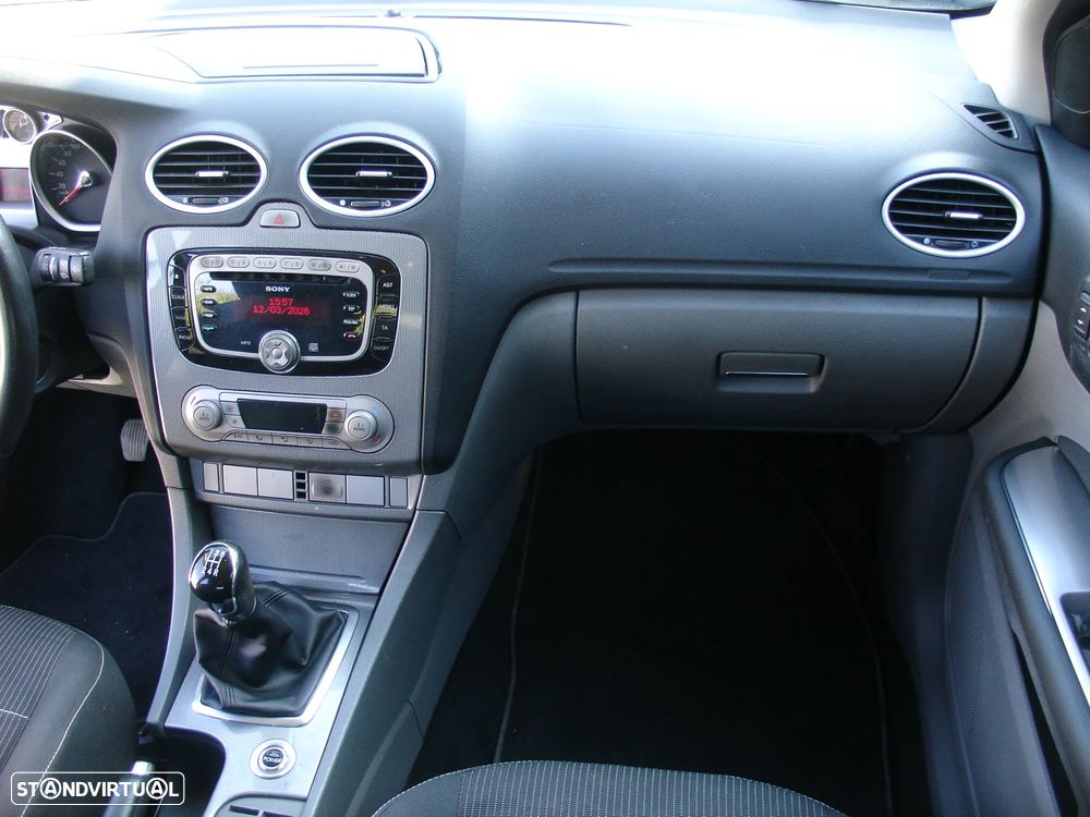 Ford Focus 1.6 TDCi Titanium - 13