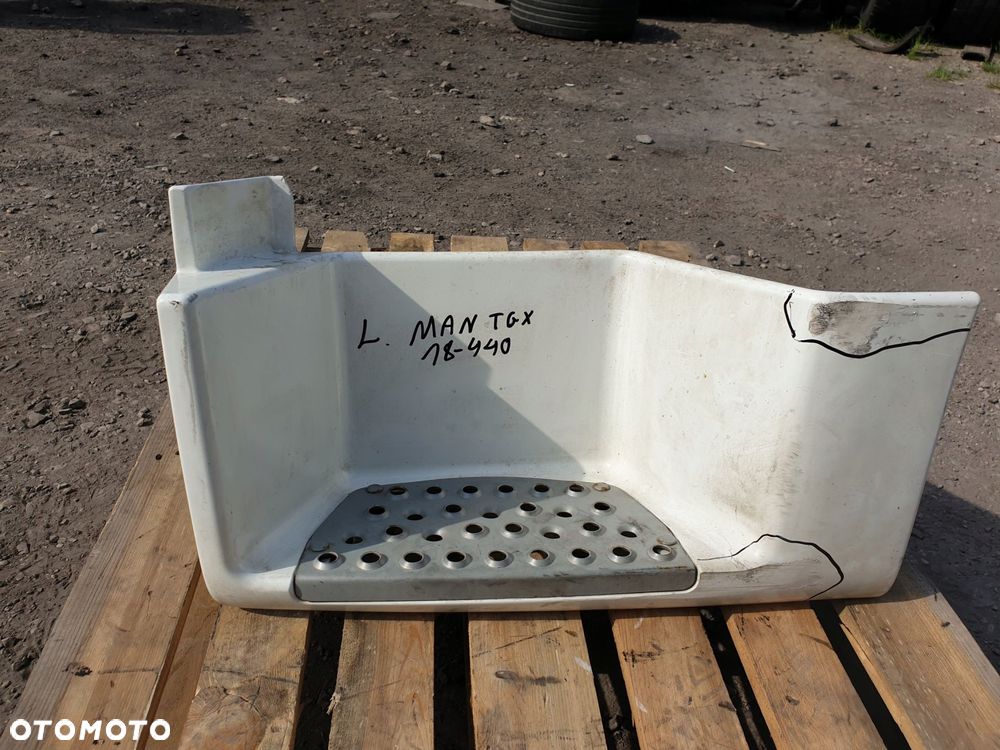 man tgx tga wnęka stopnia lewa dolna kaseta - 6