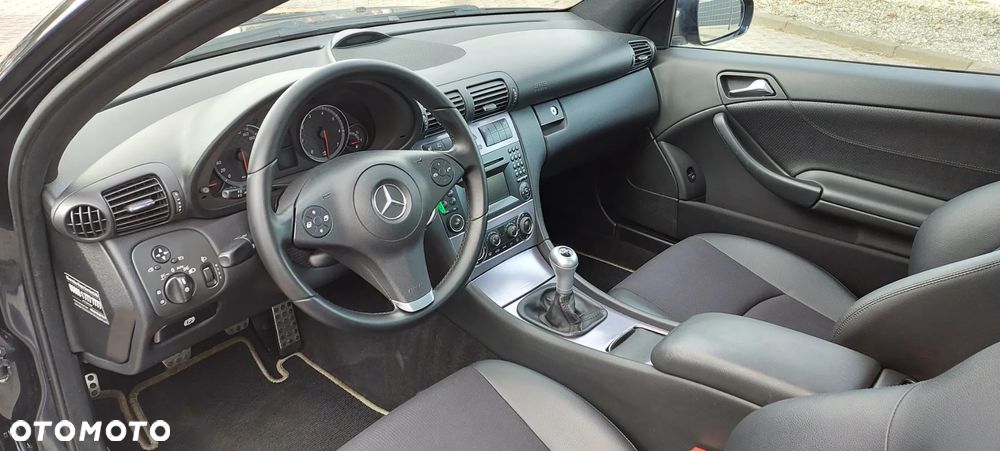 Mercedes-Benz CLC - 35