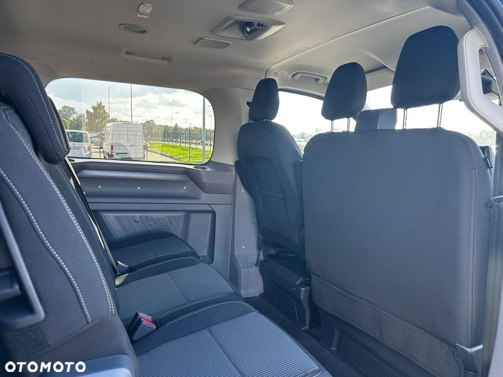 Volkswagen Caravelle Caravelle silnik: 2,0 l TDI 150 KM / skrzynia biegów: 6-biegowa manualna rozstaw osi: 3500 mm - 25