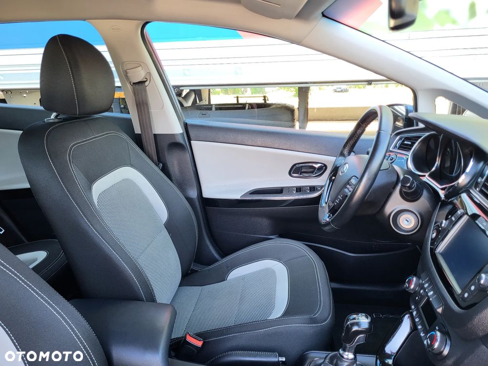 Kia Ceed 1.4 L Business Line Plus - 33