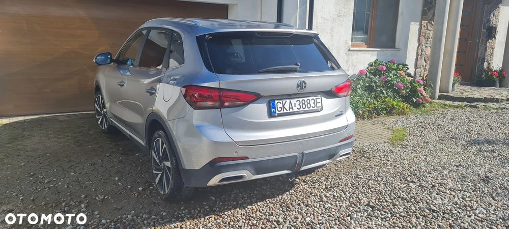 MG ZS - 5