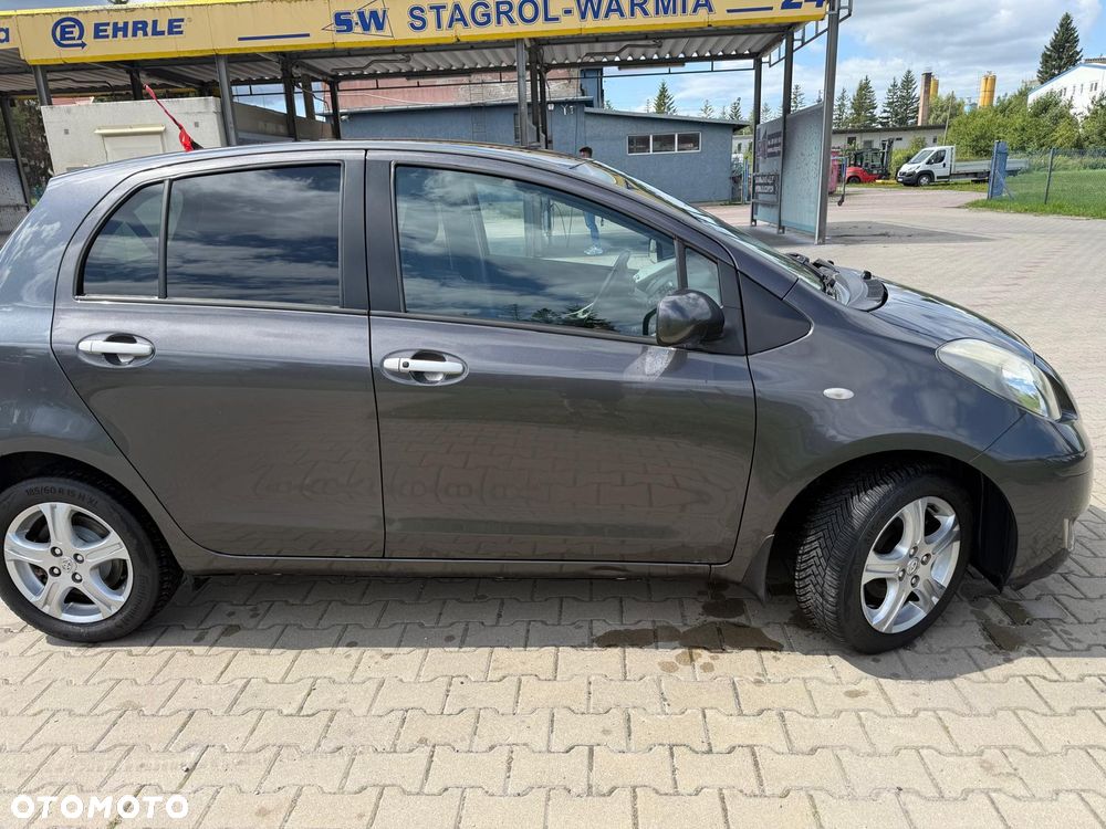Toyota Yaris 1.33 Business Edition - 8