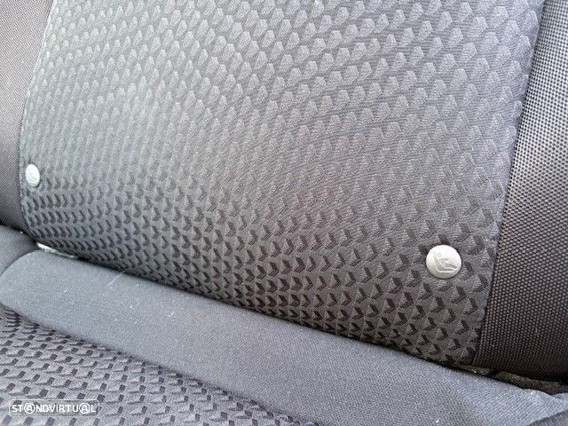 Honda Civic 1.4 i-VTEC Sport - 45