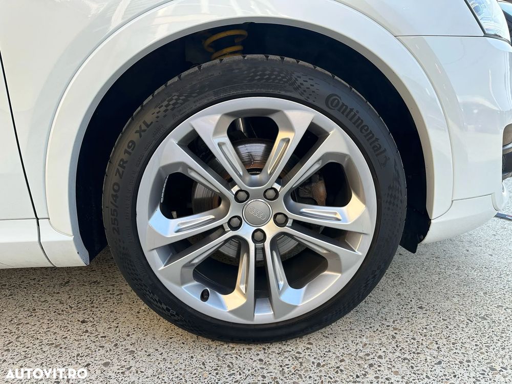 Audi Q3 2.0 TDI - 24