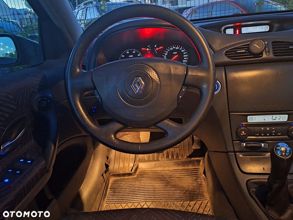 Renault Laguna - 14