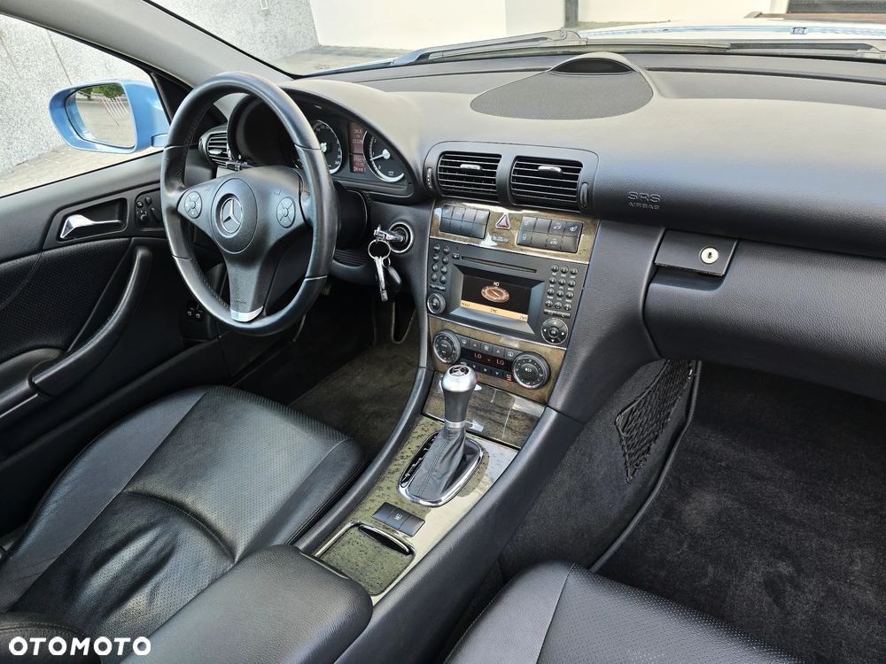 Mercedes-Benz CLC 250 7G-TRONIC Special Edition - 17