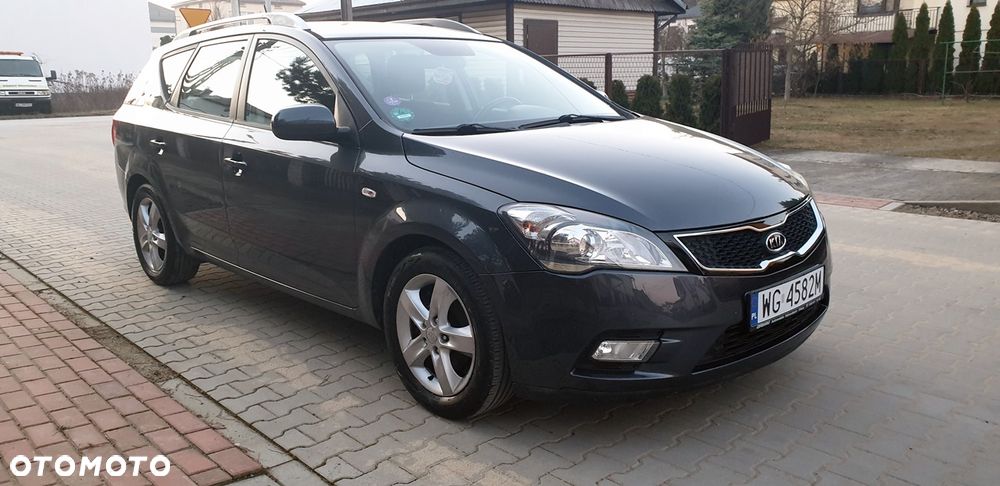Kia Ceed 1.4 S Euro2012 - 3