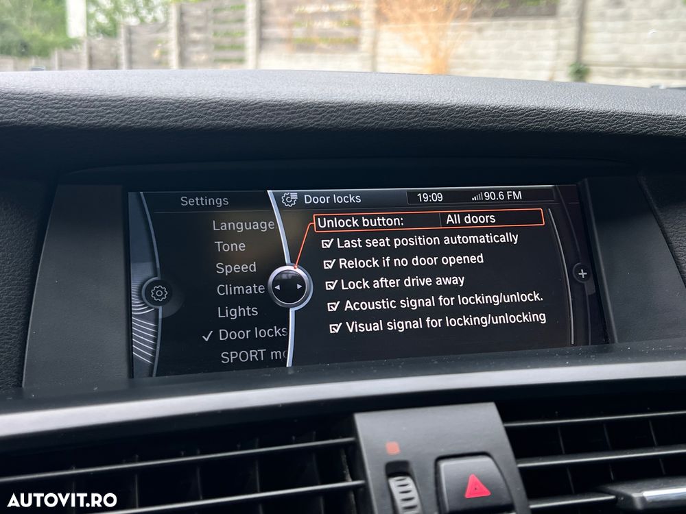 BMW X3 ver-xdrive20d-at-standard - 19