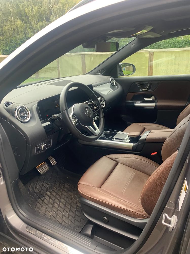 Mercedes-Benz GLA 250 4Matic 8G-DCT AMG Line Advanced Plus - 8