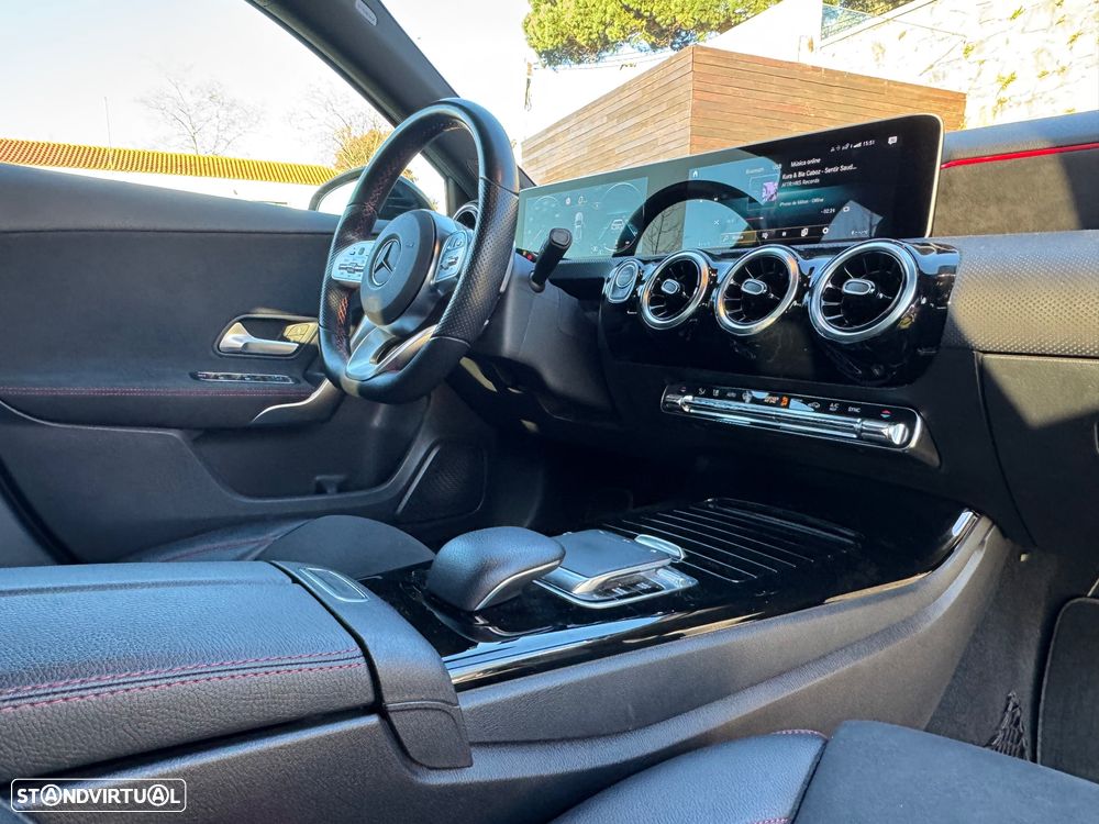 Mercedes-Benz A 180 7G-DCT AMG Line - 16