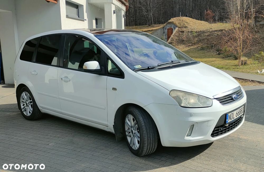 Ford C-MAX - 1