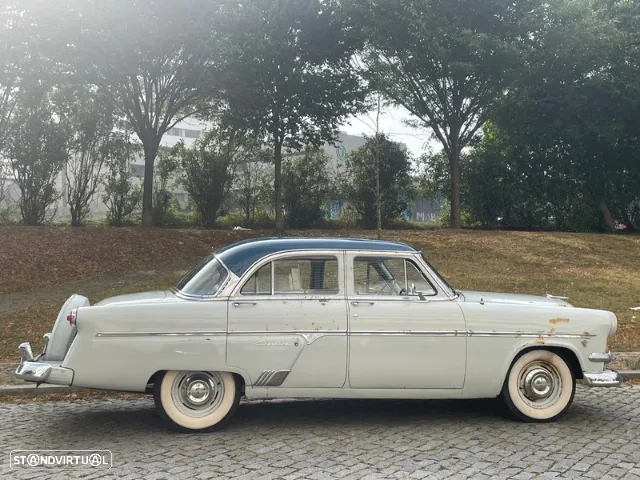 Ford Crestline - 2