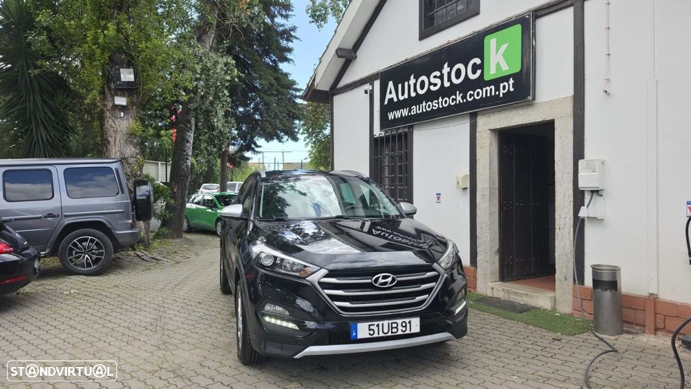 Hyundai Tucson 1.7 CRDi Premium - 1