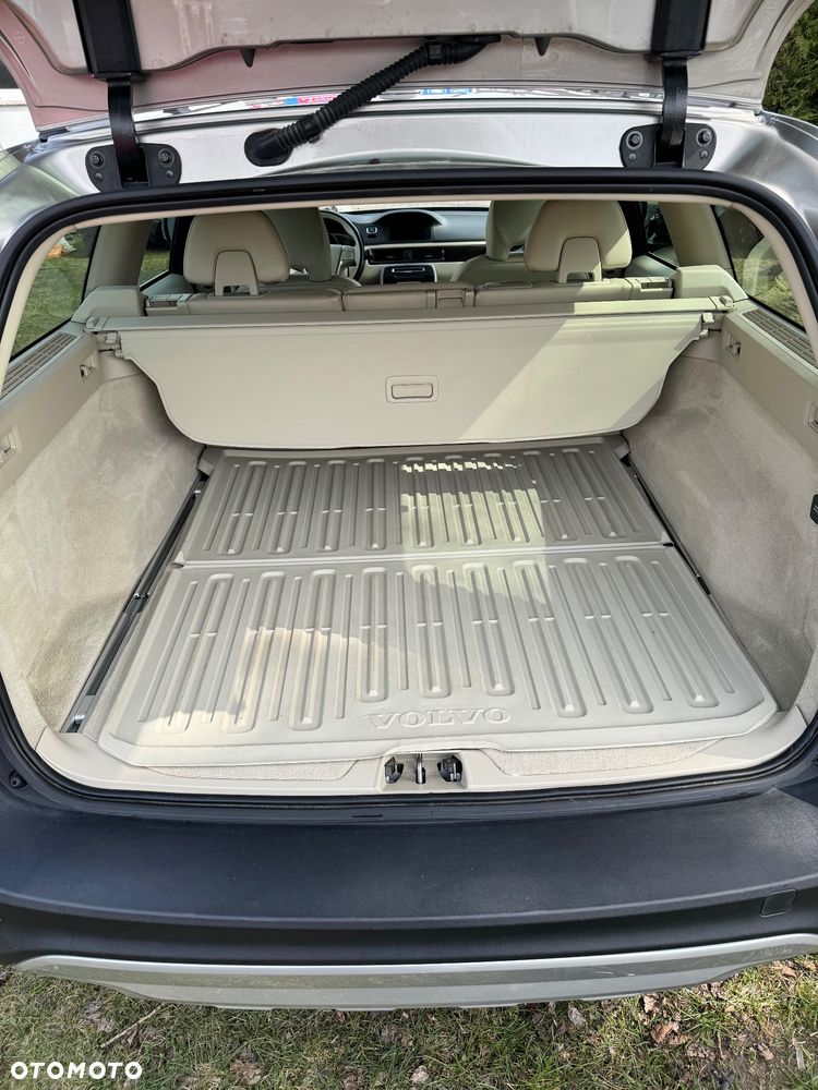 Volvo XC 70 T5 Geartronic Momentum - 7