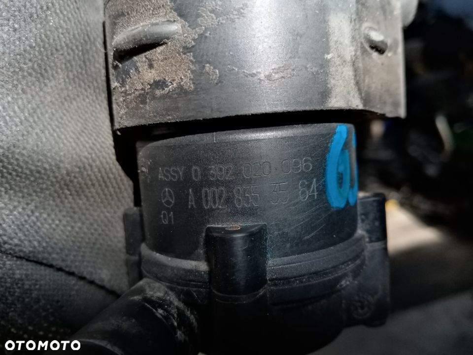 Dodatkowa pompka obiegu wody Mercedes Vito 639 A0028353564 - 8