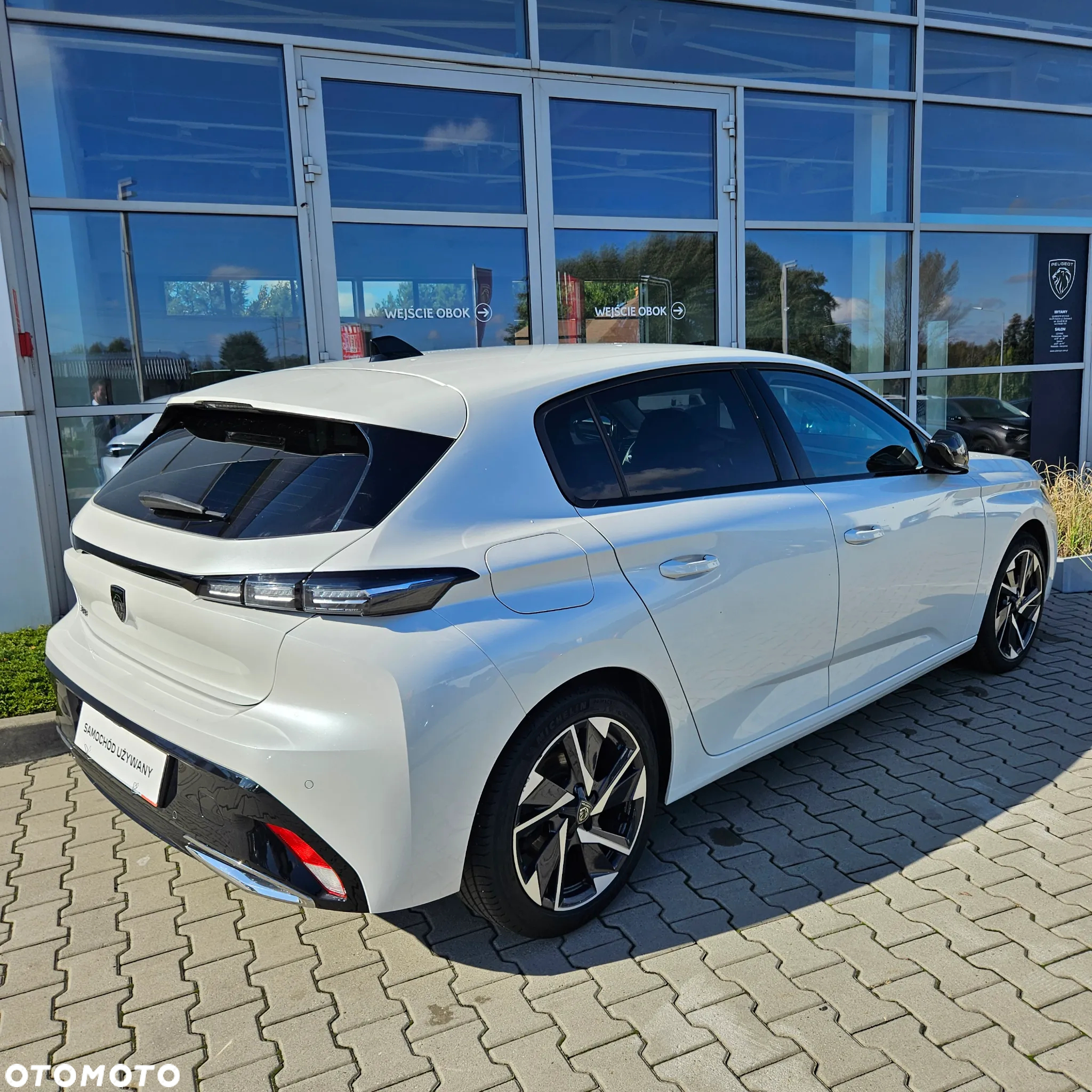 Peugeot 308 1.2 PureTech Allure Pack S&S EAT8 - 6
