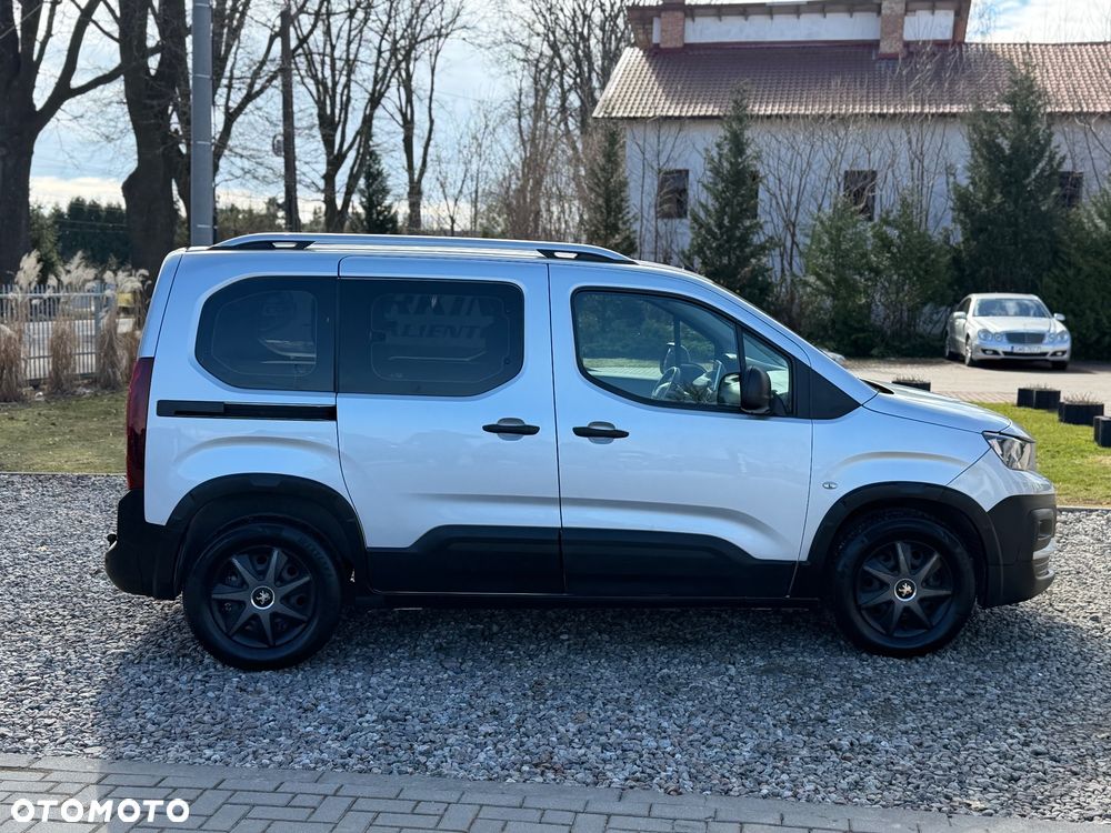 Peugeot Rifter - 8