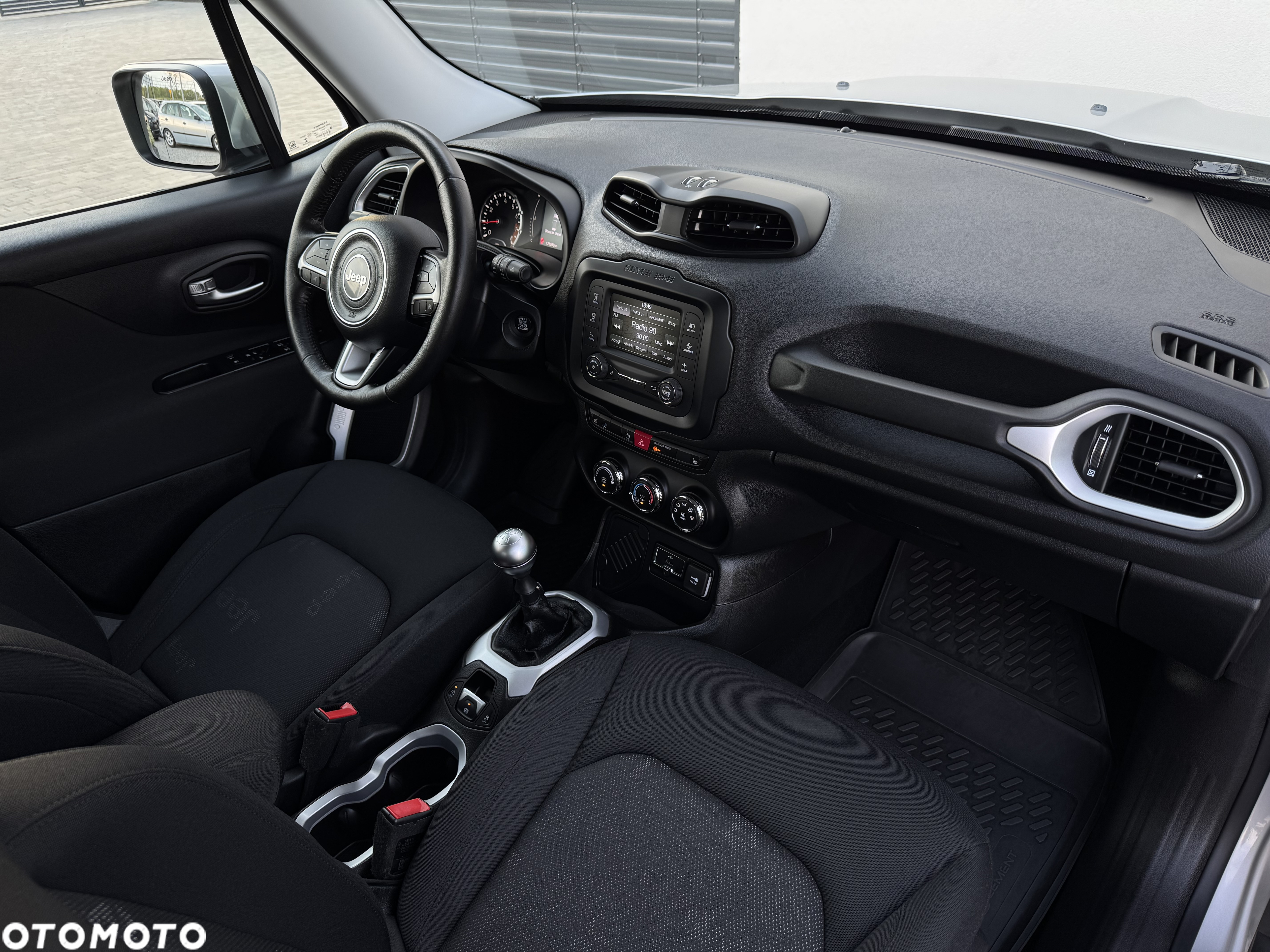 Jeep Renegade 1.6 E-TorQ Longitude FWD - 26